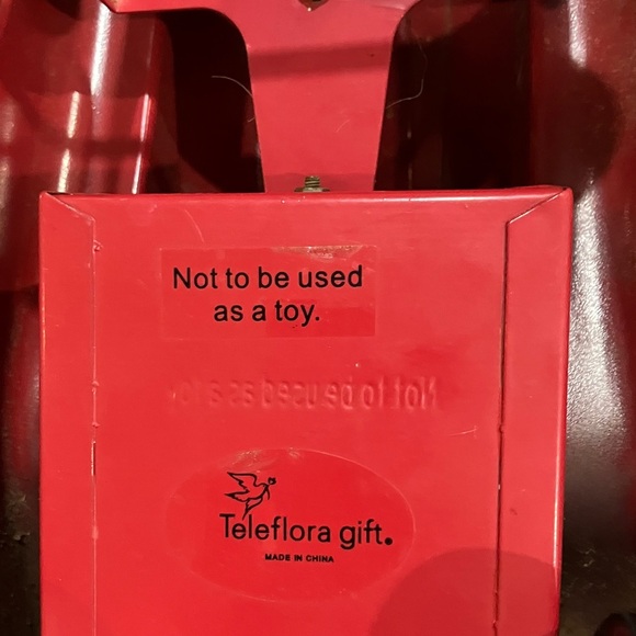 The Chief Fire Dept. Decorative vintage style fire truck - Picture 10 of 16